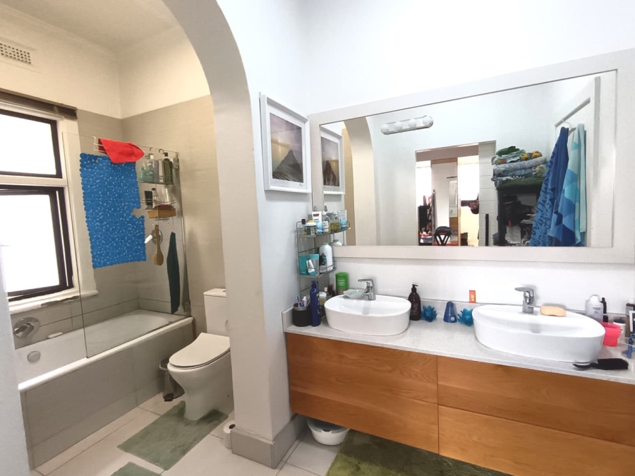 7 Bedroom Property for Sale in Walmer Eastern Cape